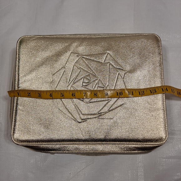 Lancome Gold Beauty Box Travel Makeup Handled Case NWOT - Picture 3 of 12